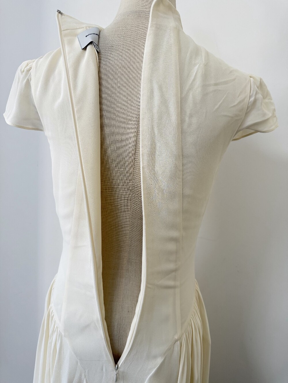 Reformation Maven Dress - Picture 10 of 11